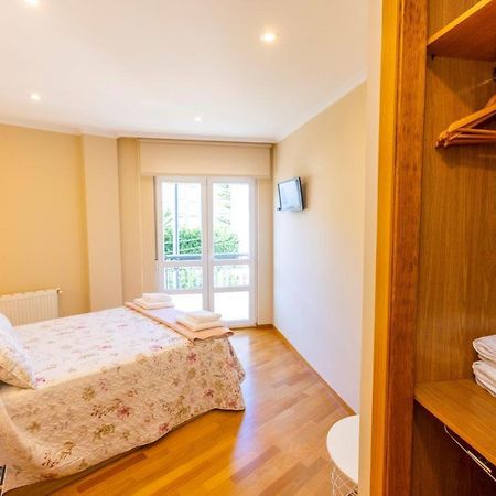 Apartamentos Riamar 2 Ribadeo Εξωτερικό φωτογραφία
