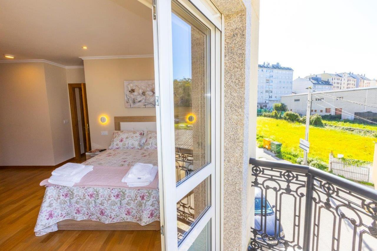 Apartamentos Riamar 2 Ribadeo Εξωτερικό φωτογραφία