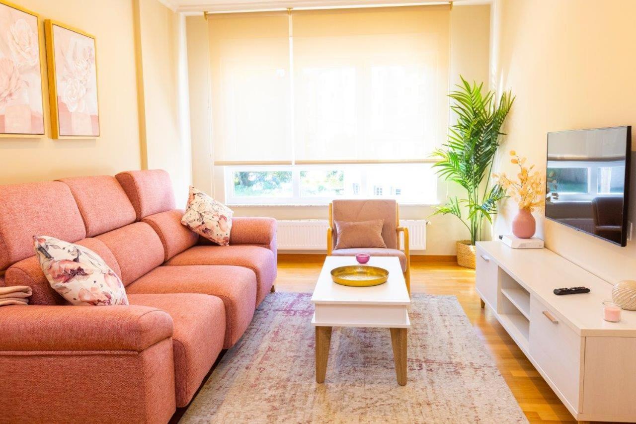 Apartamentos Riamar 2 Ribadeo Εξωτερικό φωτογραφία